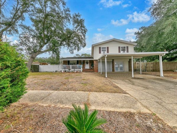 701 Trowbridge Avenue, Fort Walton Beach, FL 32547