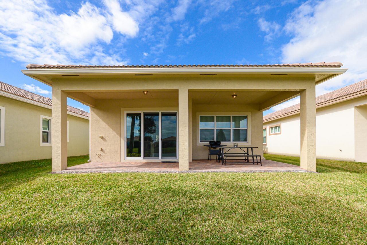 19006 SW Positano Way, Port Saint Lucie, FL 34986 Photo