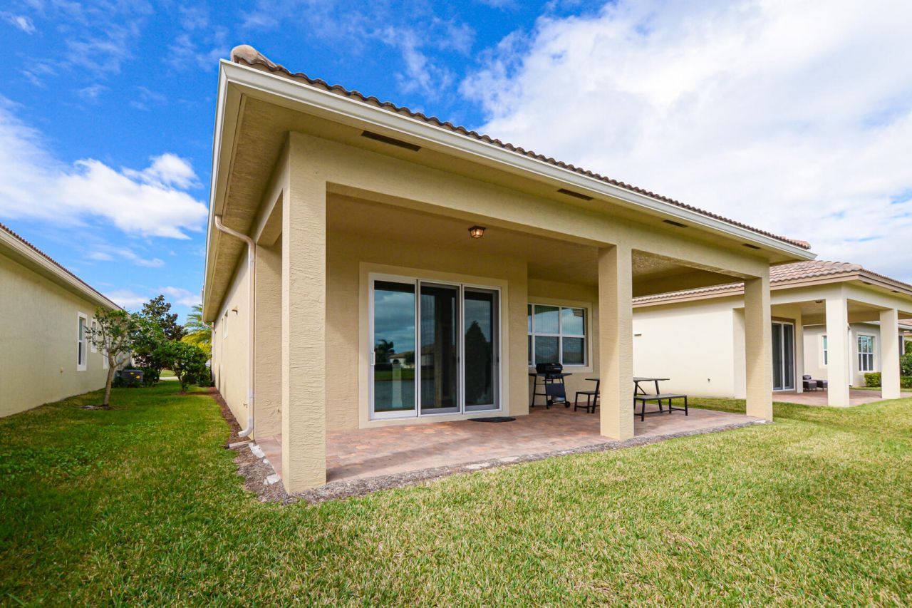 19006 SW Positano Way, Port Saint Lucie, FL 34986 Photo