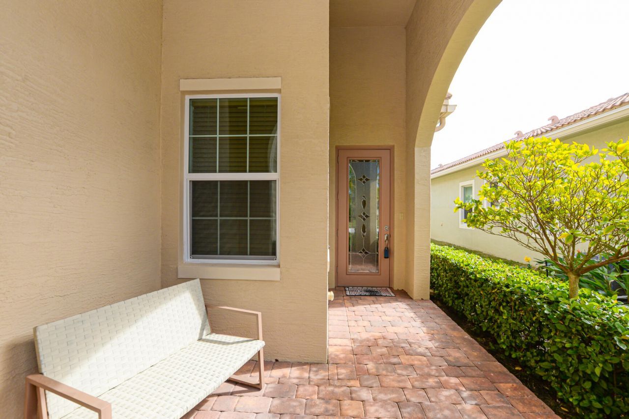 19006 SW Positano Way, Port Saint Lucie, FL 34986 Photo