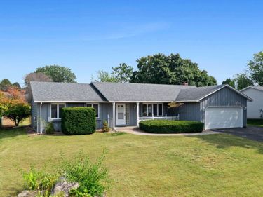 10433 Utah Road, Bloomington, MN 55438