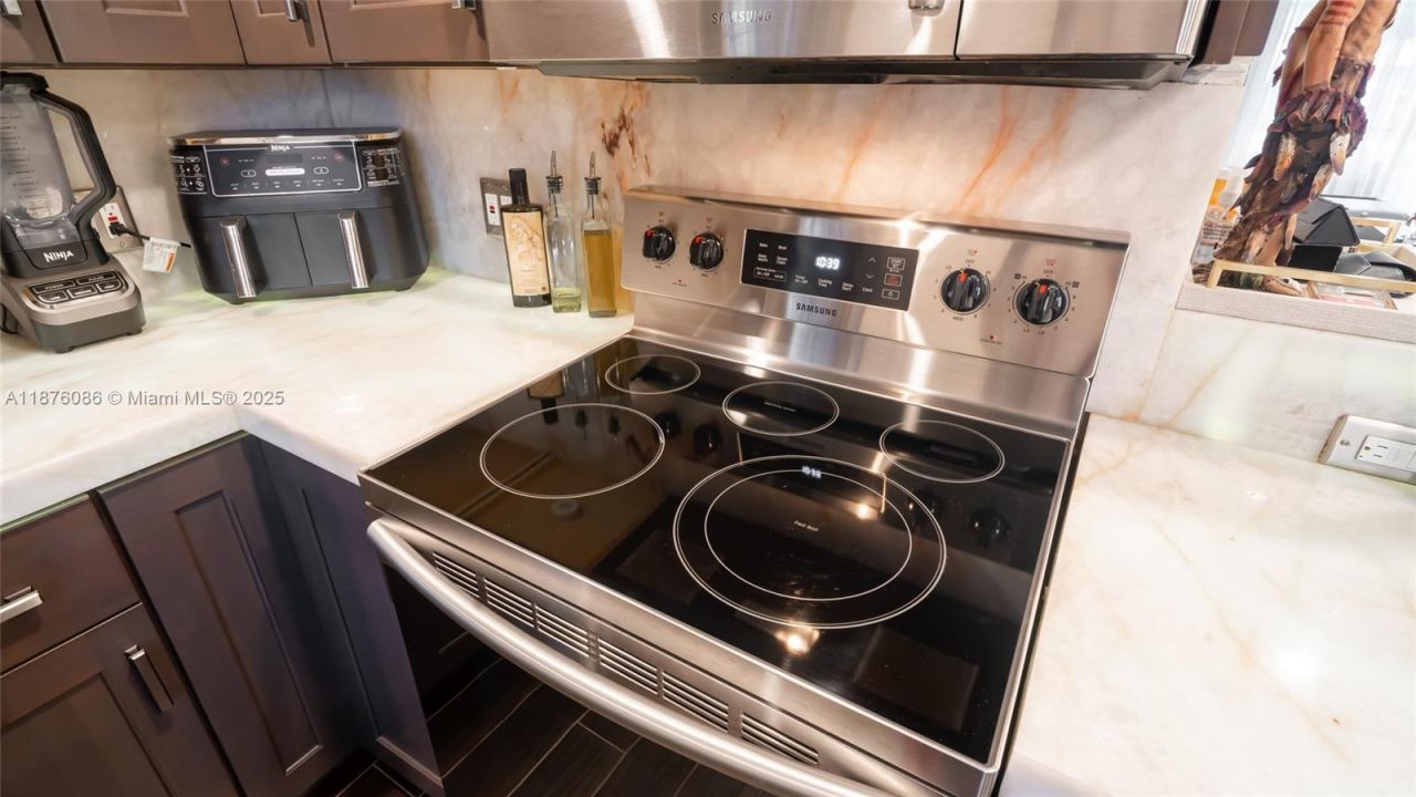 6500 NW 2nd Ave, Unit 114, Boca Raton, FL 33487 Photo