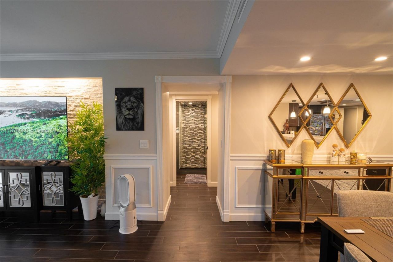 6500 NW 2nd Ave, Unit 114, Boca Raton, FL 33487 Photo