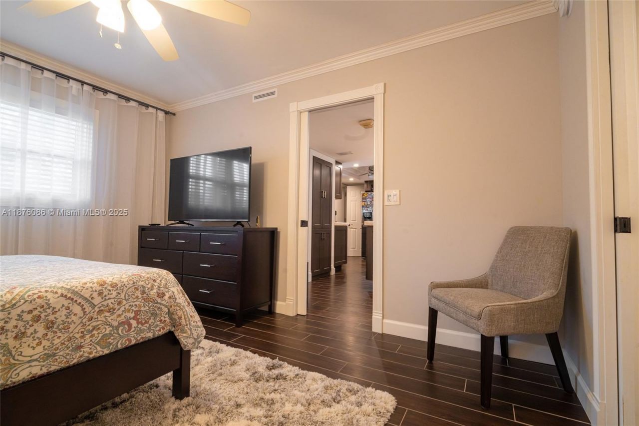 6500 NW 2nd Ave, Unit 114, Boca Raton, FL 33487 Photo