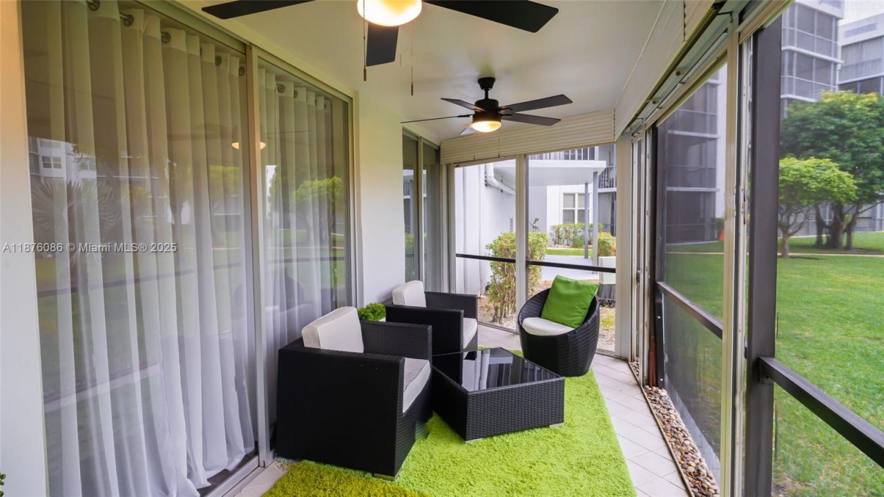 6500 NW 2nd Ave, Unit 114, Boca Raton, FL 33487 Photo