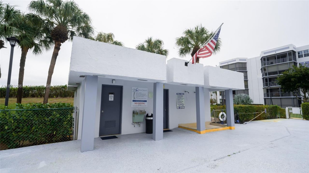 6500 NW 2nd Ave, Unit 114, Boca Raton, FL 33487 Photo