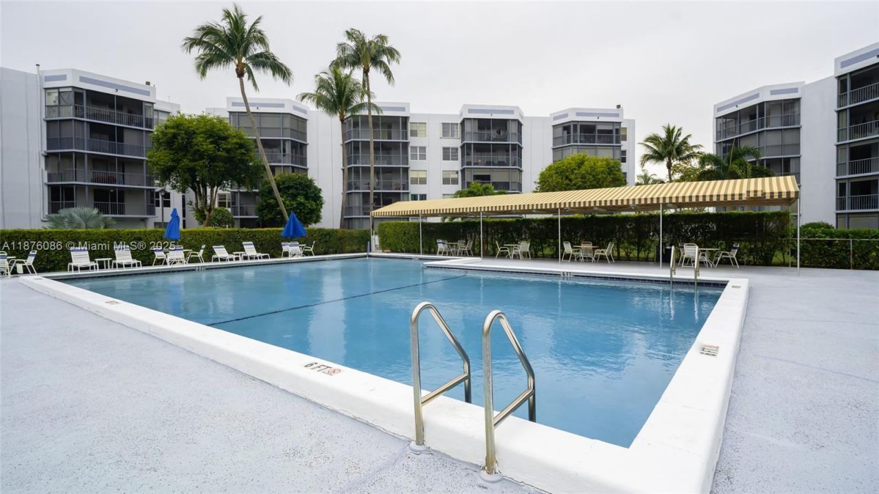 6500 NW 2nd Ave, Unit 114, Boca Raton, FL 33487 Photo