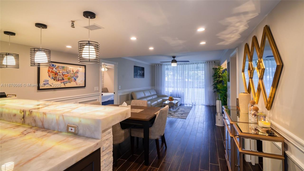 6500 NW 2nd Ave, Unit 114, Boca Raton, FL 33487 Photo