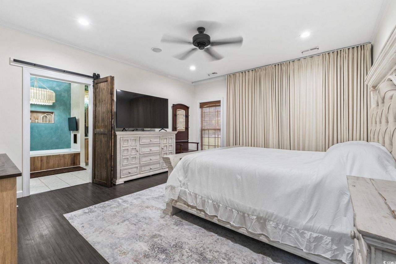 6125 R C Sarvis Ln. Photo 14