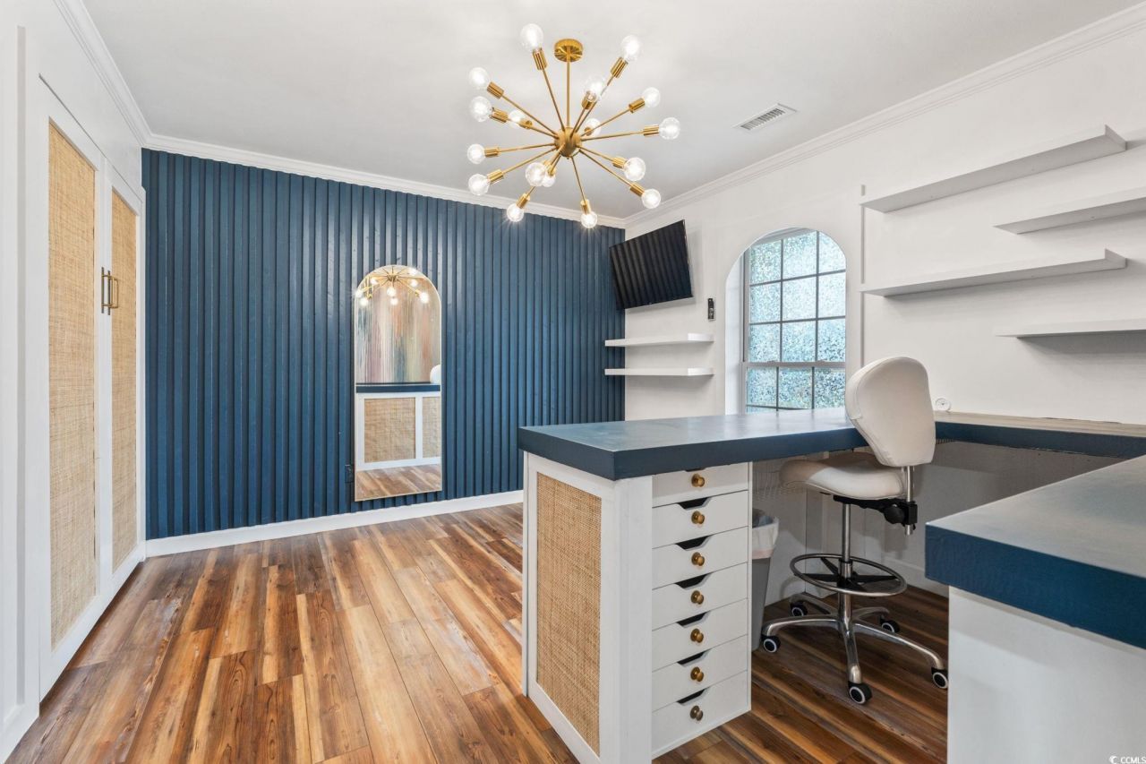 6125 R C Sarvis Ln. Photo 20