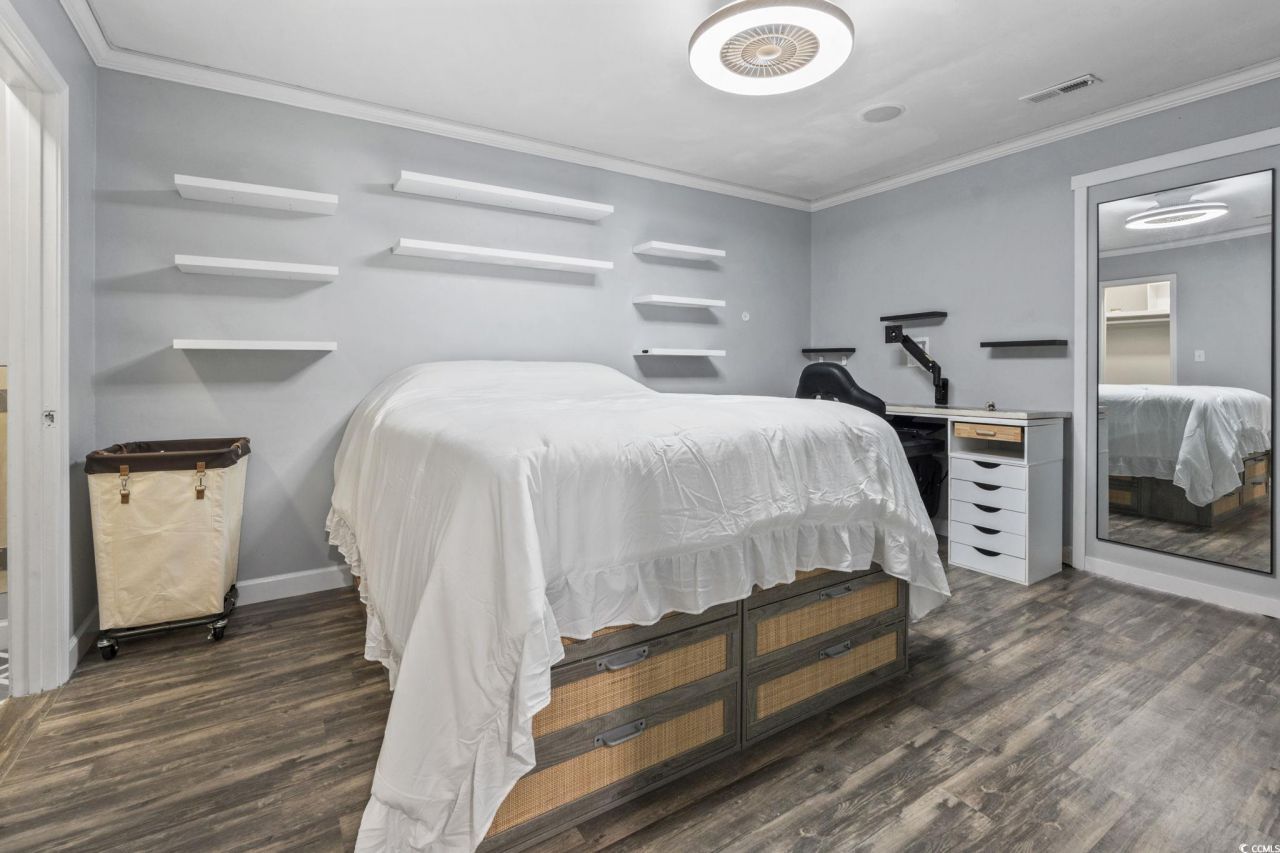 6125 R C Sarvis Ln. Photo 21