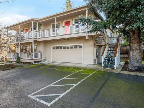 802 Park Street, Ashland, OR 97520