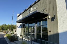 1859 Summerville Avenue photo 4