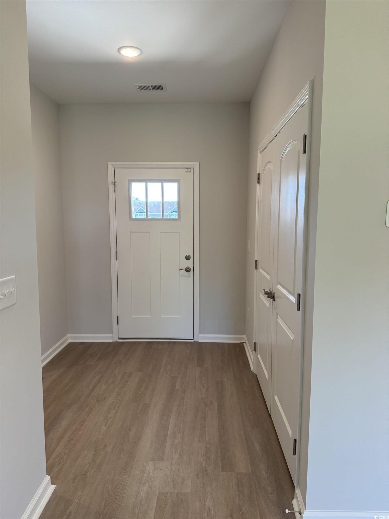 598 Shallow Cove Dr. Photo 17