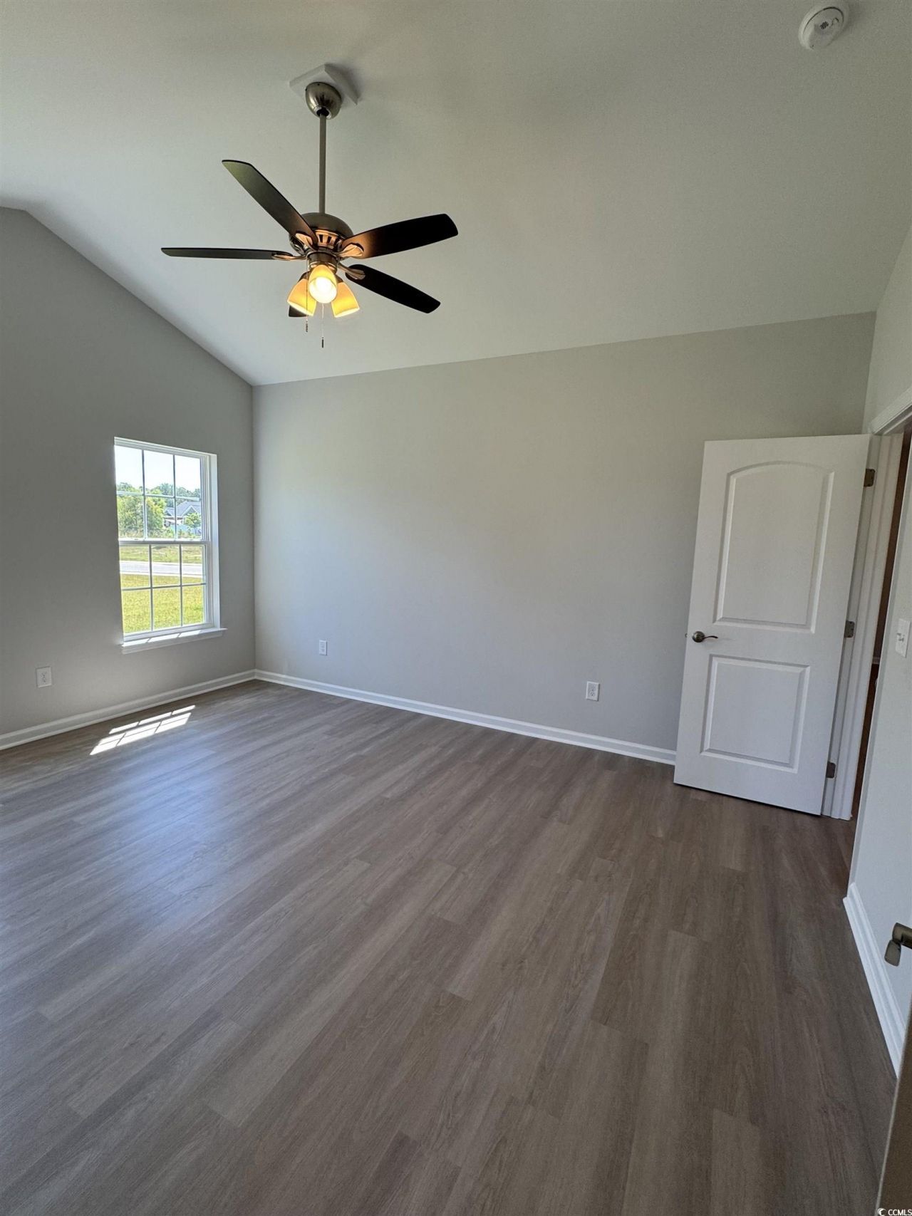 598 Shallow Cove Dr. Photo 19