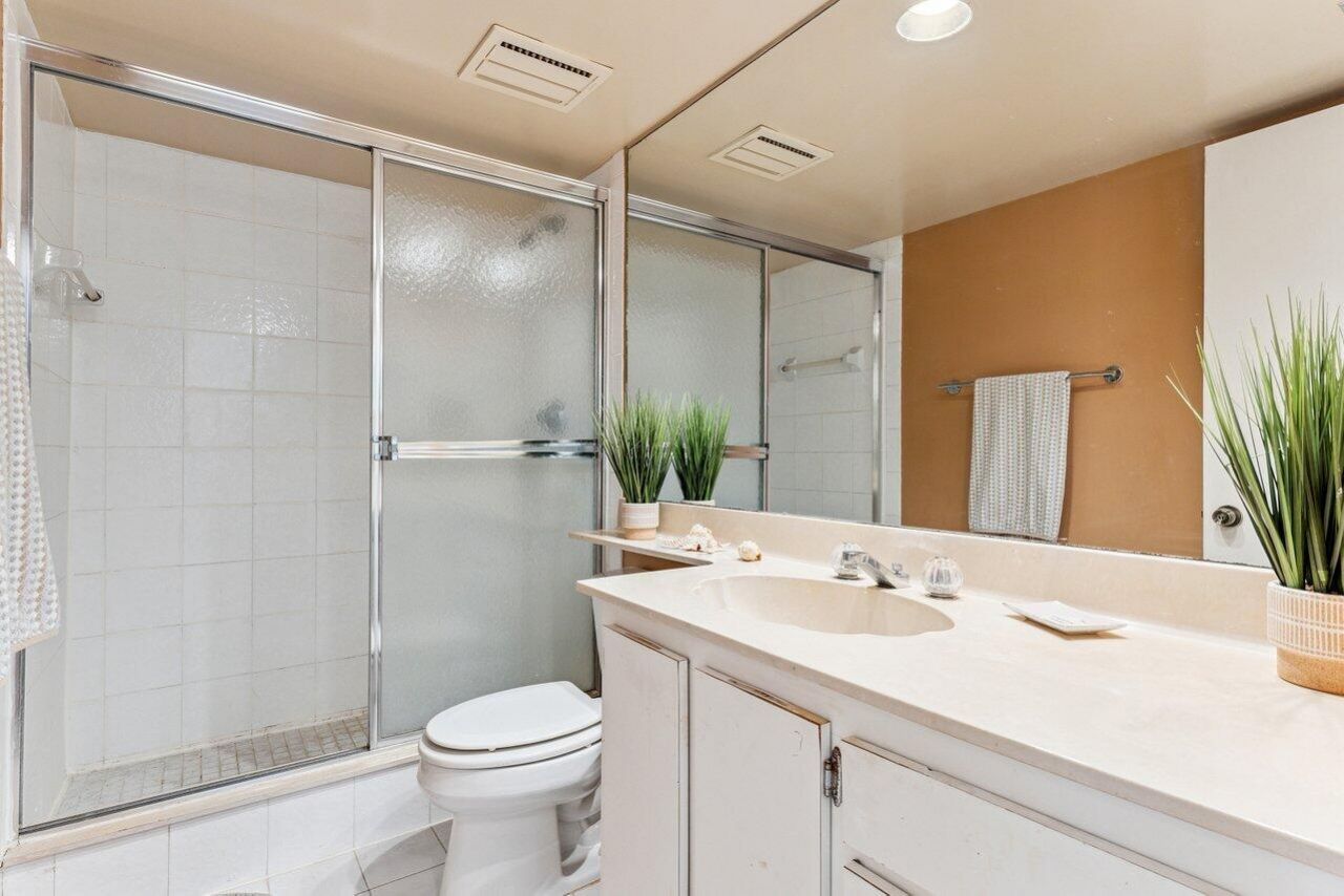 3610 S Ocean Boulevard, Unit 502, South Palm Beach, FL 33480 Photo