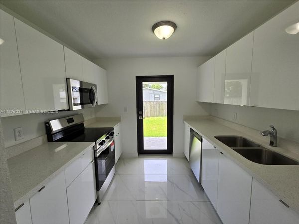 18700 SW 316 Terrace, Unit 18700, Homestead, FL 33030