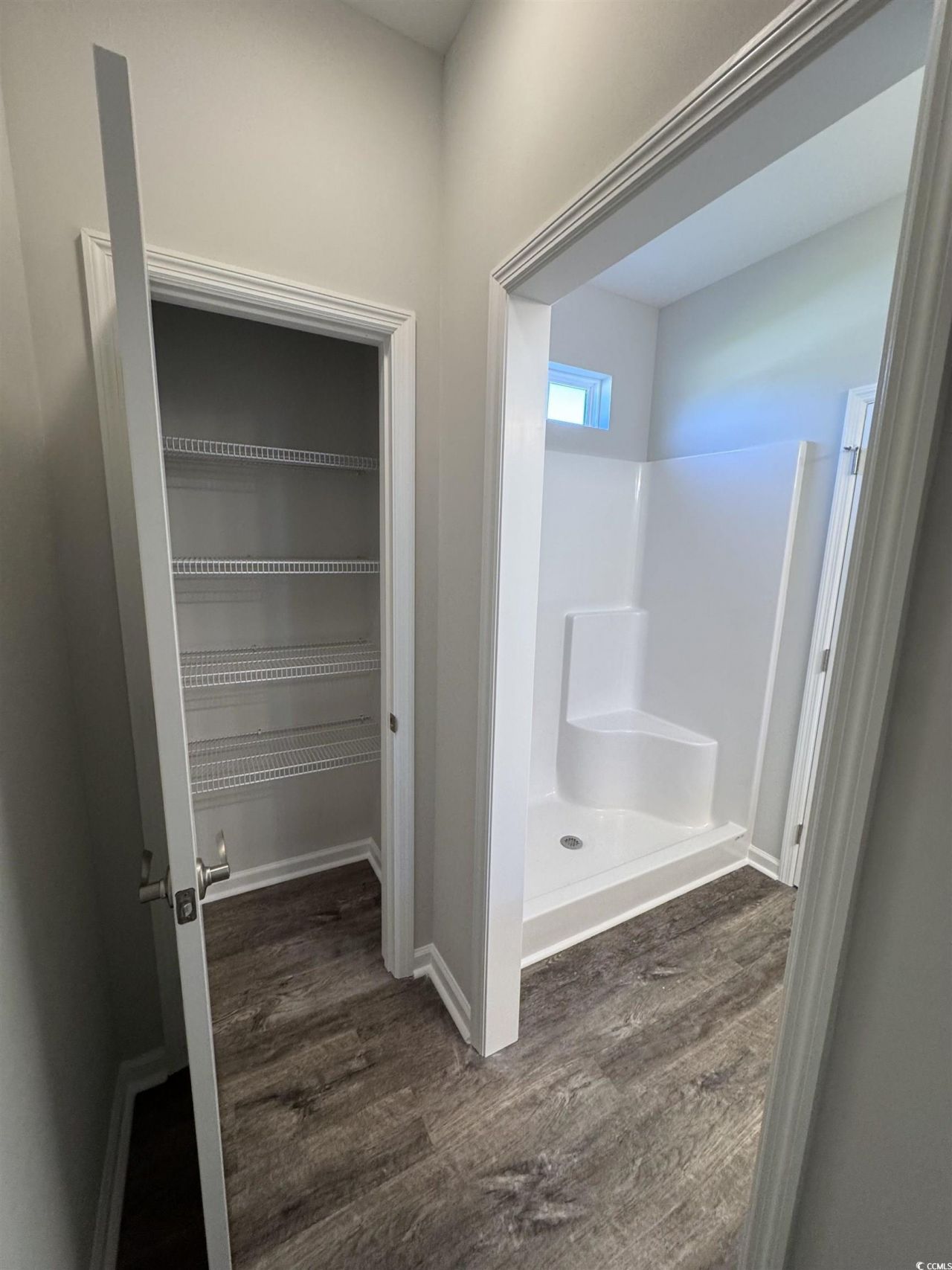 594 Shallow Cove Dr. Photo 21