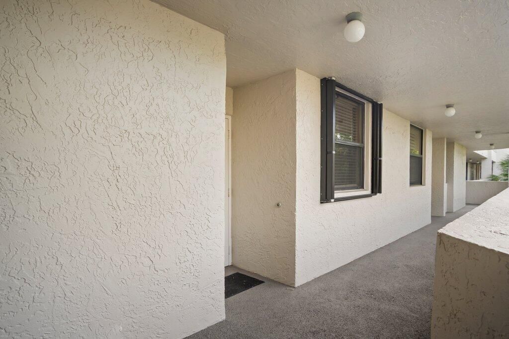 2070 Homewood Boulevard, Unit 4100, Delray Beach, FL 33445 Photo