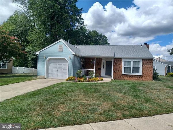 54 KNOLLWOOD DRIVE, WOODBURY, NJ 08096