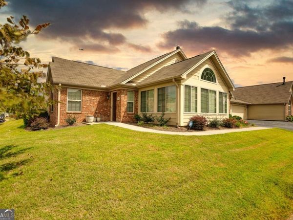 1000 Silver Summit Drive SE, Conyers, GA 30094