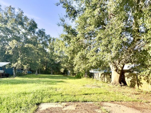 3703 Burroughs Avenue, Pascagoula, MS 39581