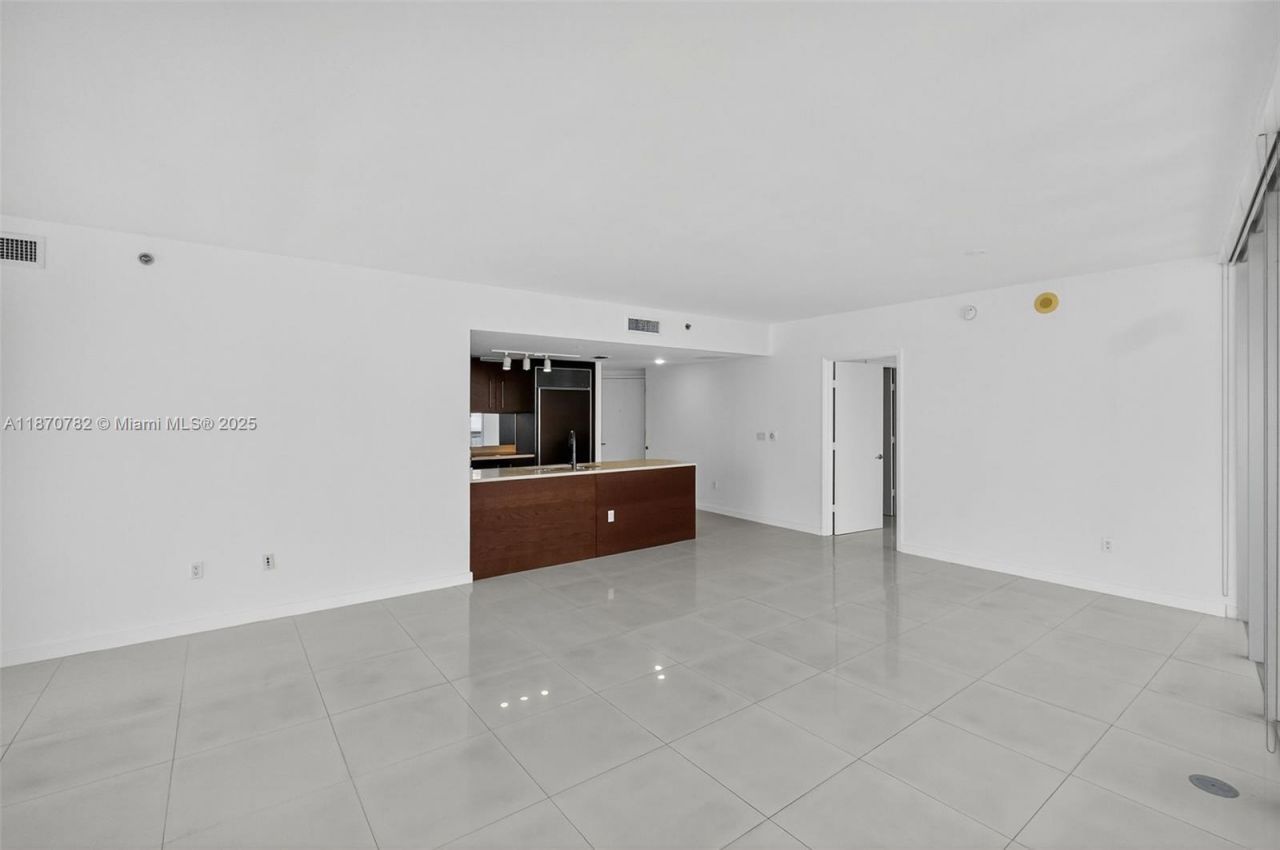 465 Brickell Ave, Unit 2002, Miami, FL 33131 Photo