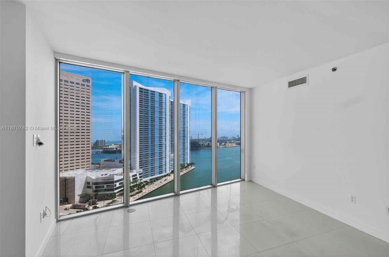 465 Brickell Ave, Unit 2002, Miami, FL 33131 Photo