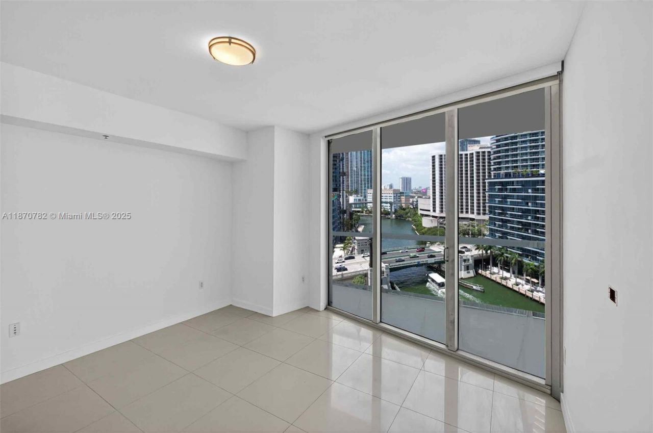 465 Brickell Ave, Unit 2002, Miami, FL 33131 Photo