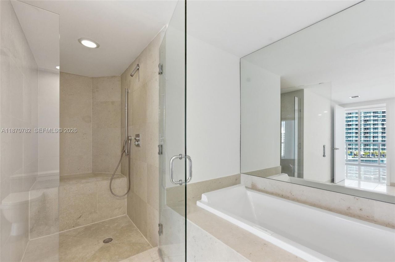 465 Brickell Ave, Unit 2002, Miami, FL 33131 Photo