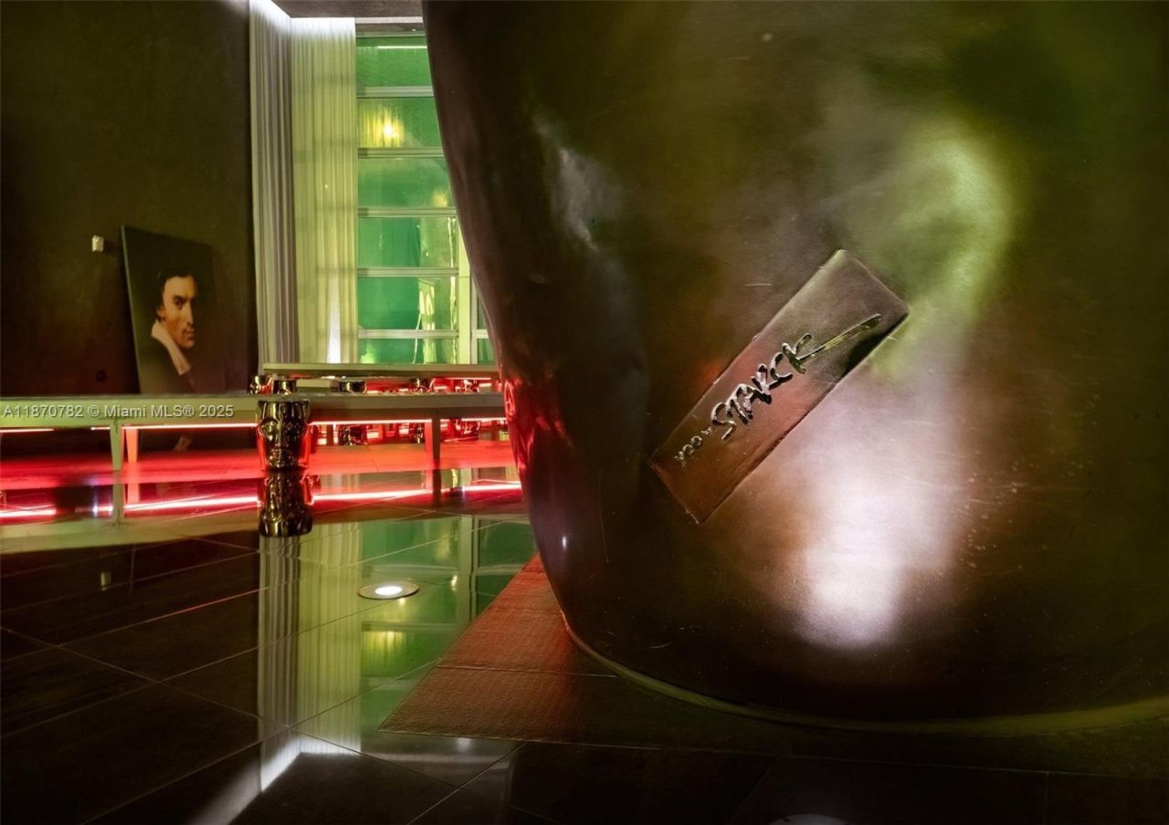 465 Brickell Ave, Unit 2002, Miami, FL 33131 Photo