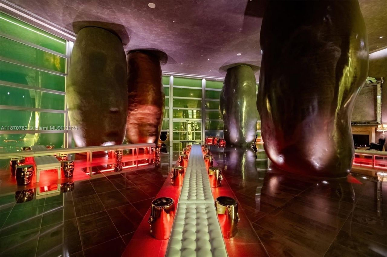 465 Brickell Ave, Unit 2002, Miami, FL 33131 Photo