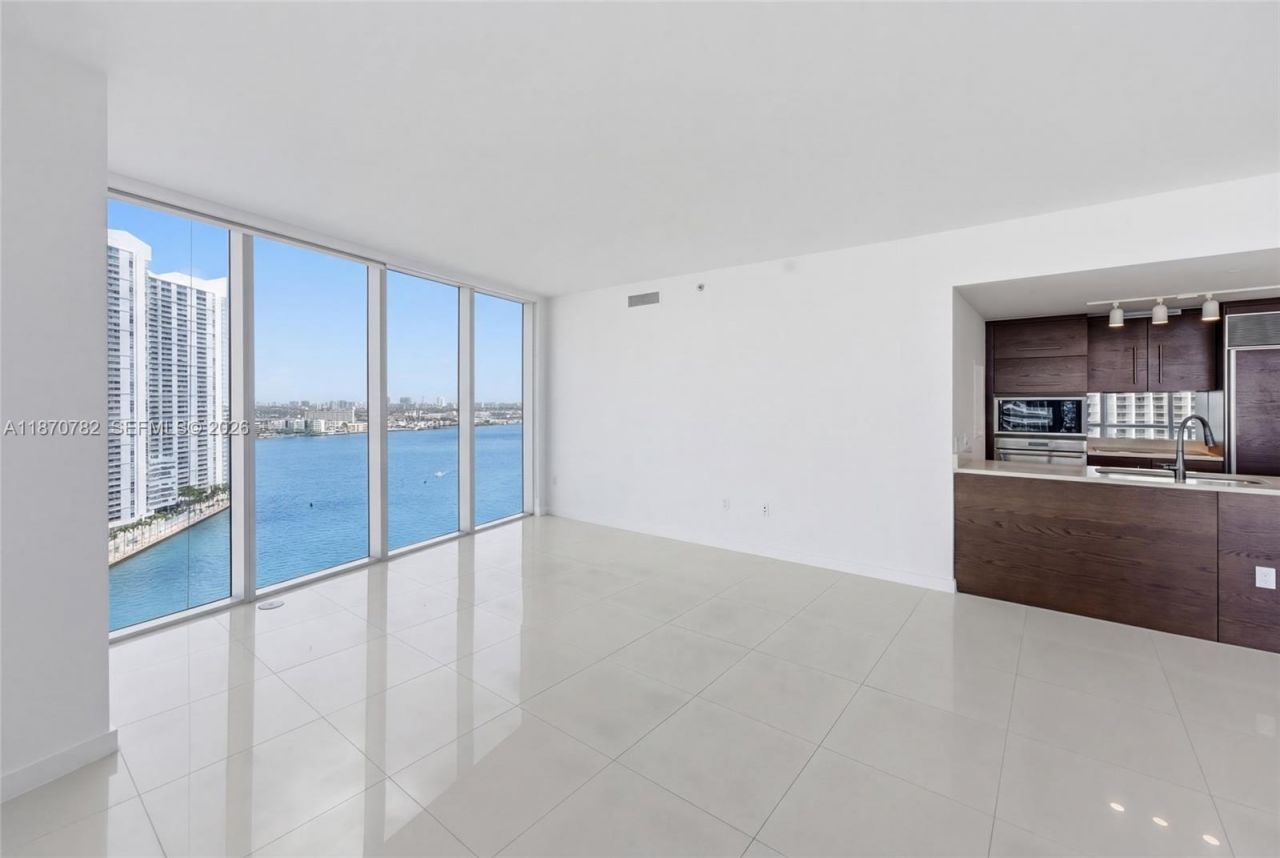 465 Brickell Ave, Unit 2002, Miami, FL 33131 Photo