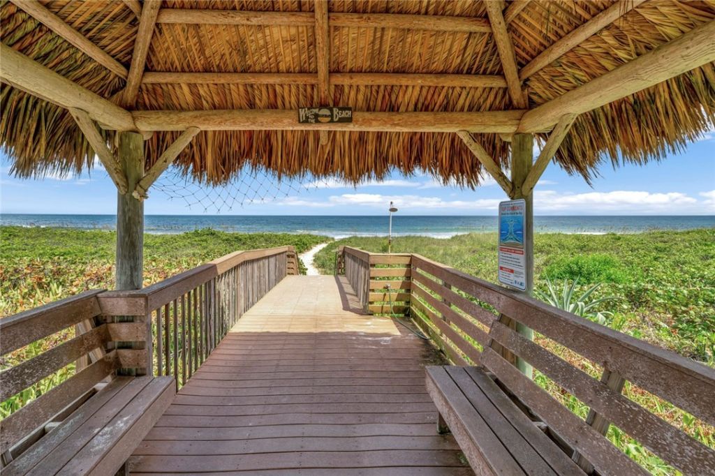 4949 N Highway A1a, Unit 204, Fort Pierce, FL 34949 Photo