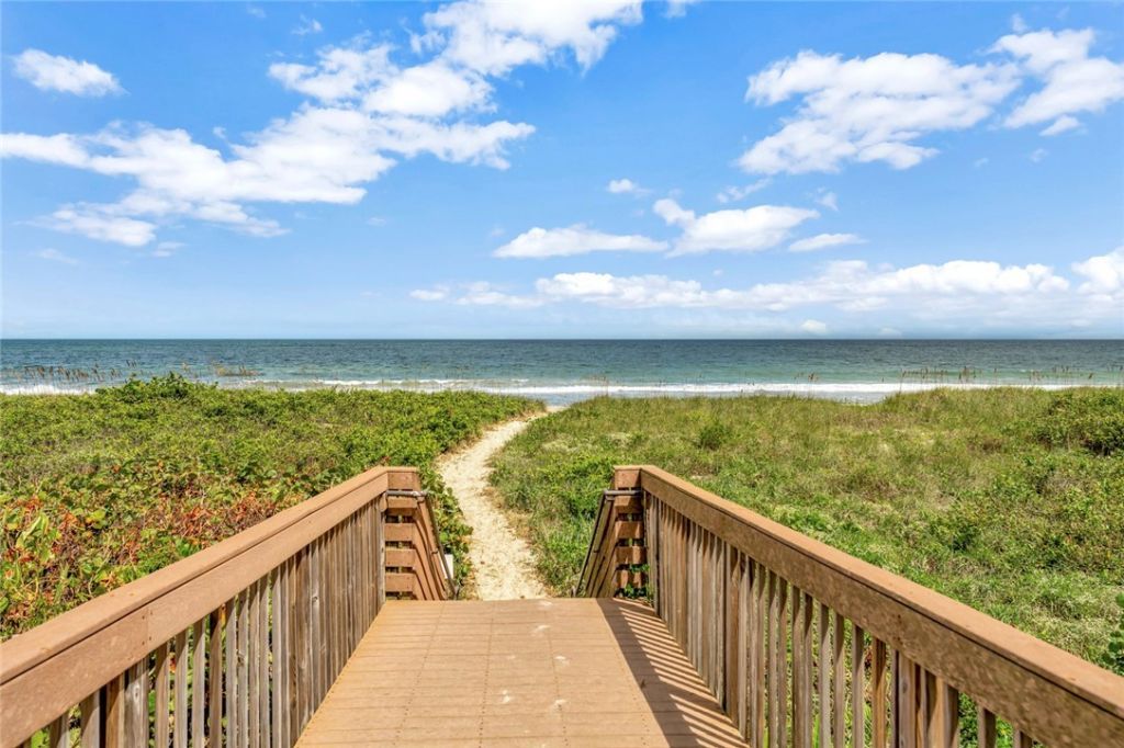 4949 N Highway A1a, Unit 204, Fort Pierce, FL 34949 Photo