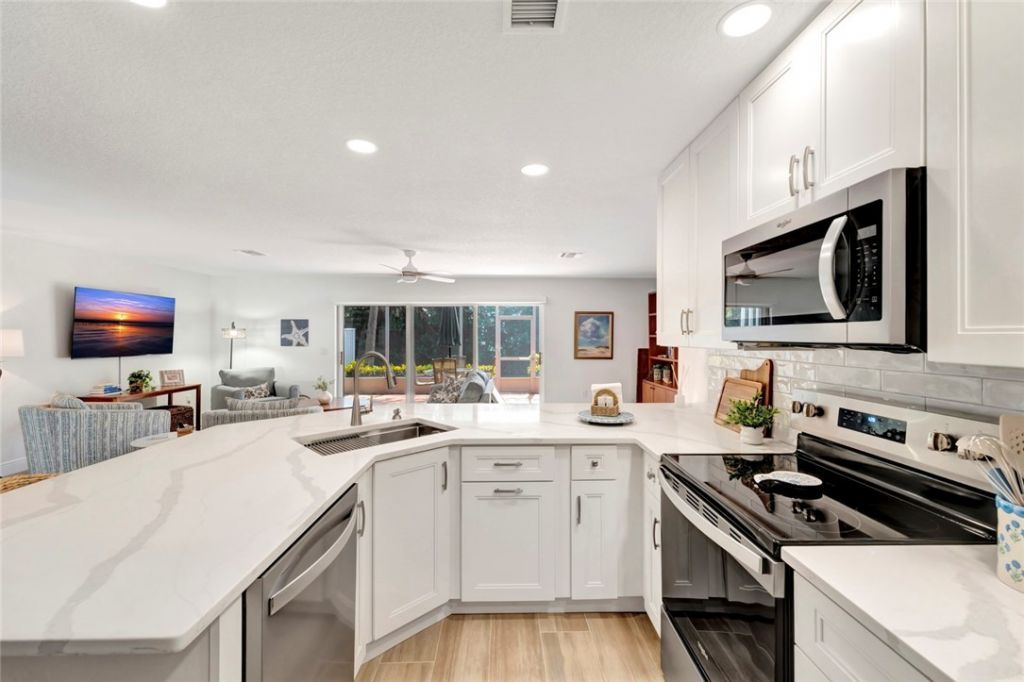 4949 N Highway A1a, Unit 204, Fort Pierce, FL 34949 Photo