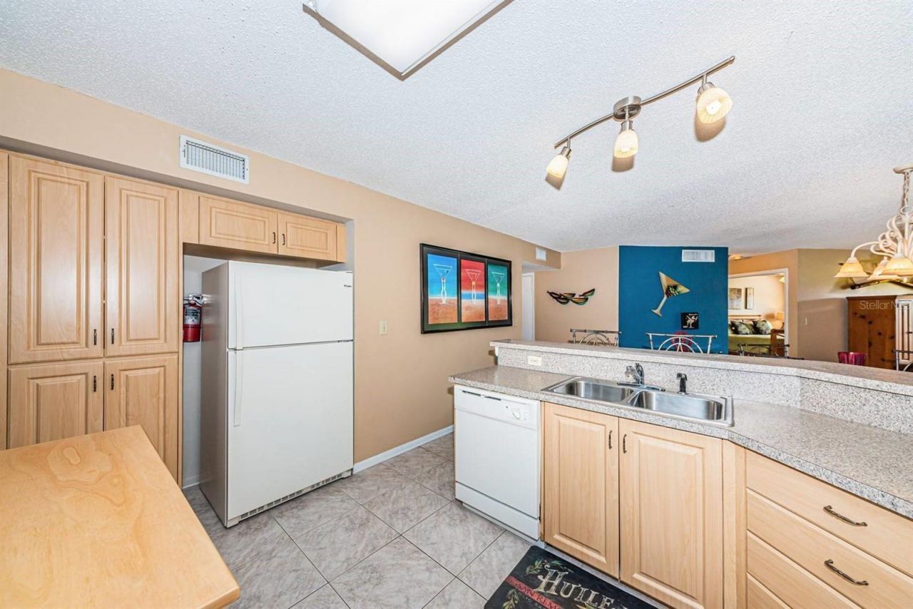 6000 Bahia Del Mar Circle, Unit 131, Saint Petersburg, FL 33715 Photo