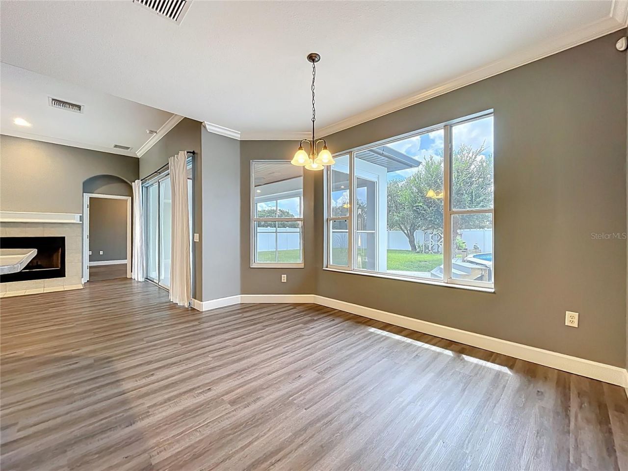 12912 Honey Blossom Drive, Grand Island, FL 32735 Photo