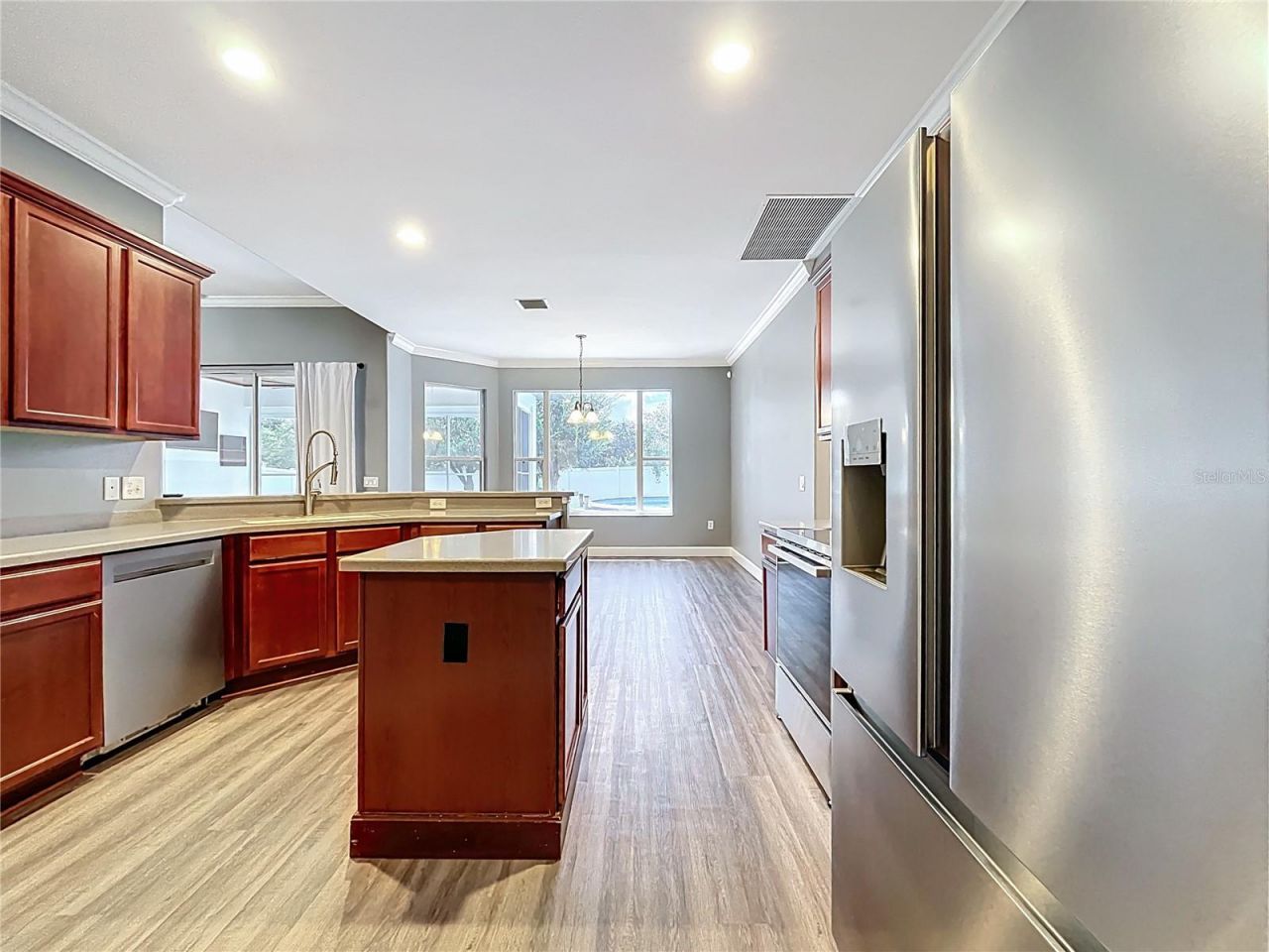 12912 Honey Blossom Drive, Grand Island, FL 32735 Photo