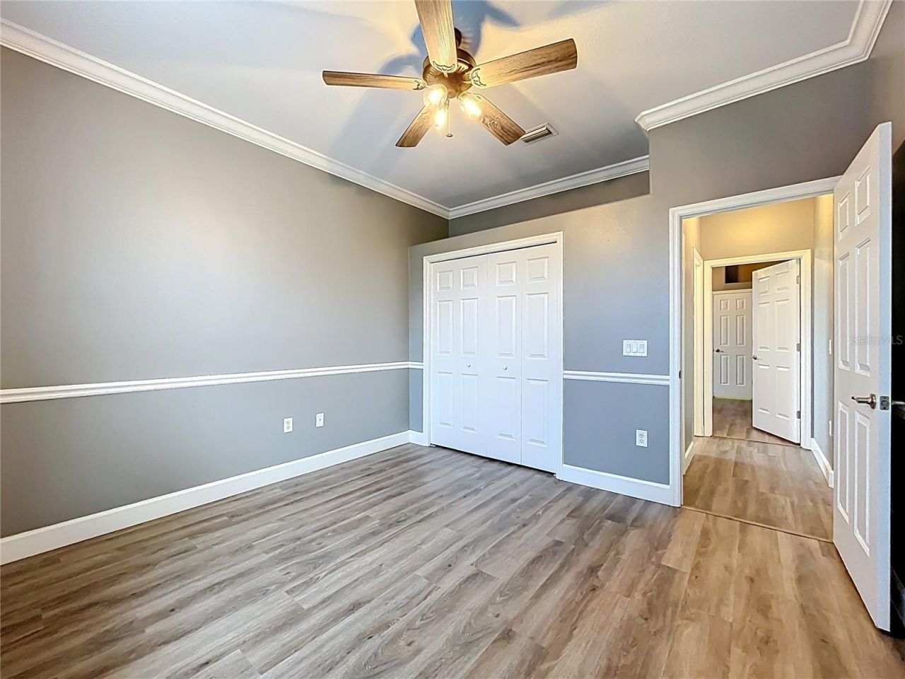 12912 Honey Blossom Drive, Grand Island, FL 32735 Photo