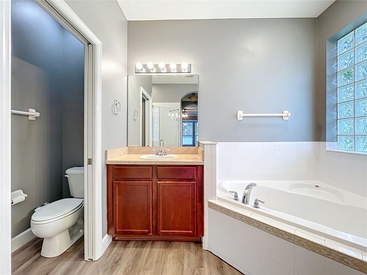 12912 Honey Blossom Drive, Grand Island, FL 32735 Photo