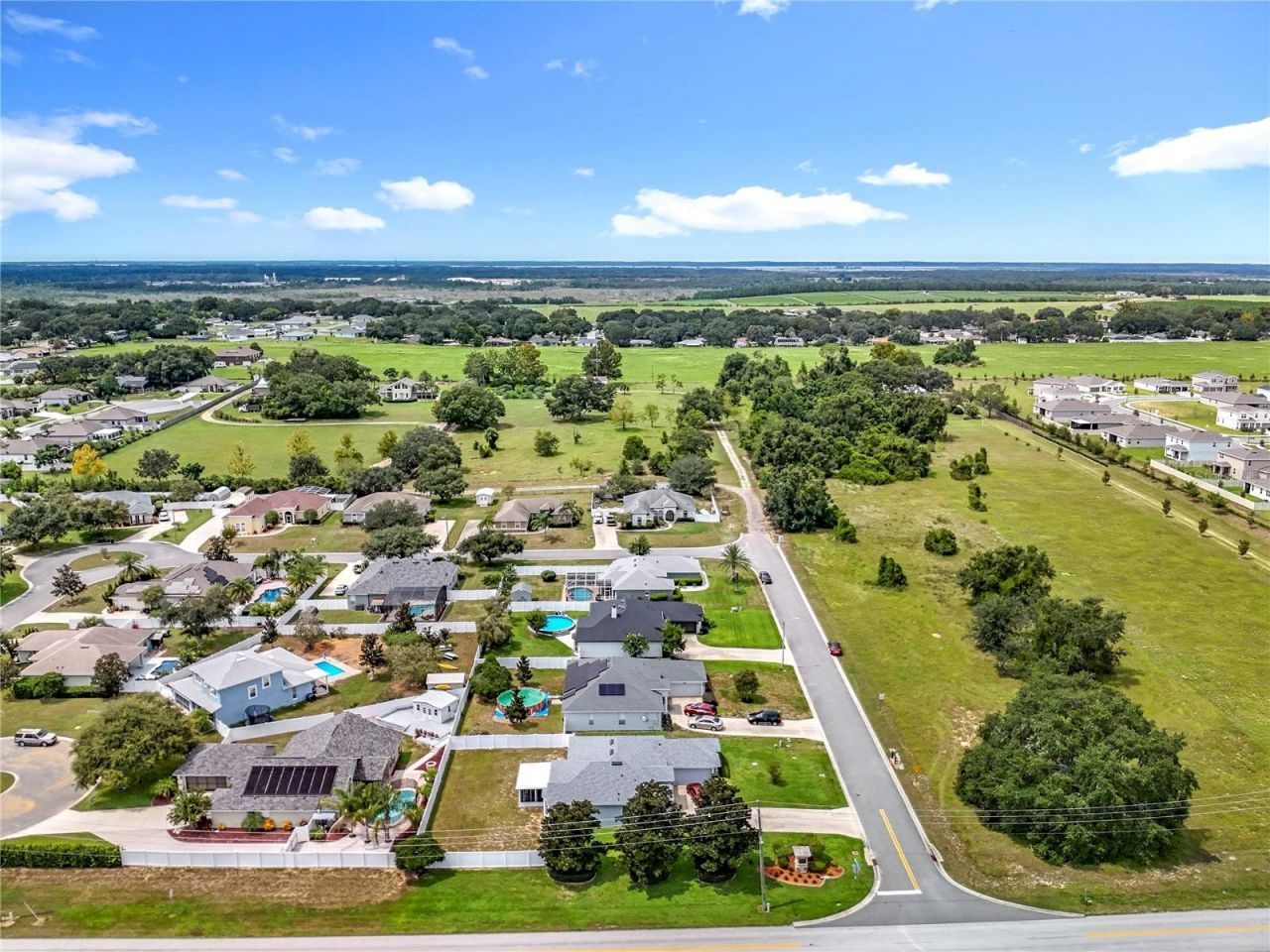 12912 Honey Blossom Drive, Grand Island, FL 32735 Photo