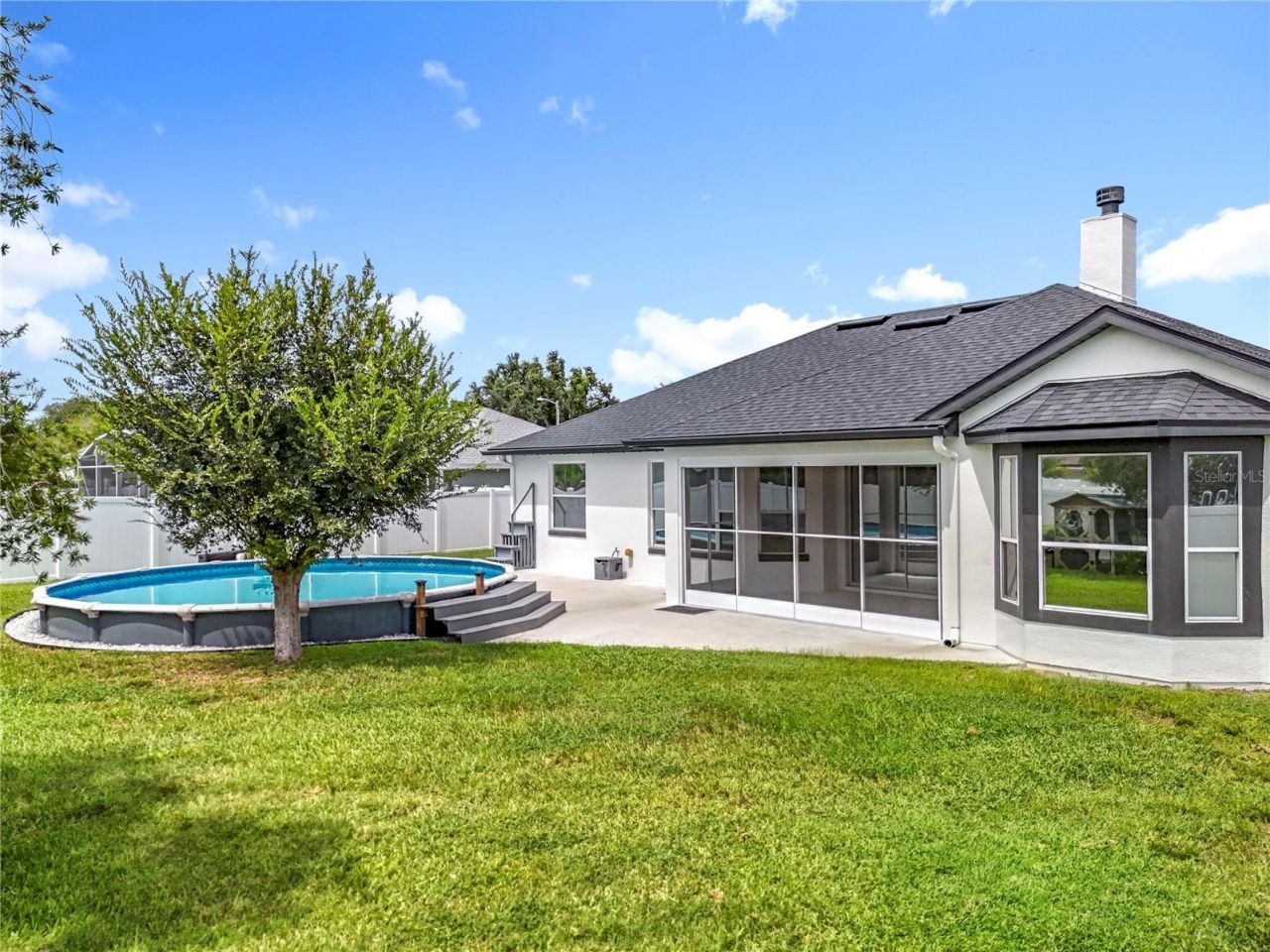 12912 Honey Blossom Drive, Grand Island, FL 32735 Photo