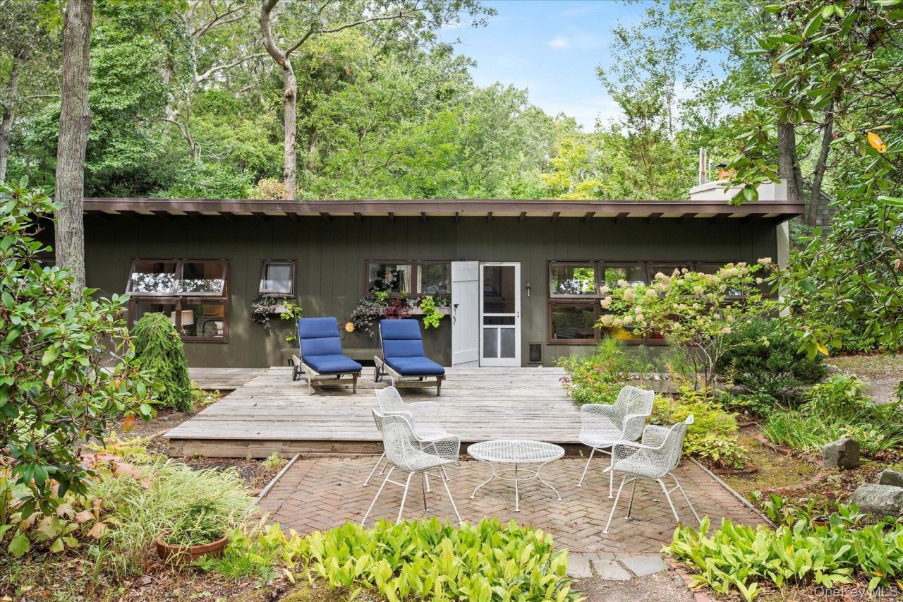 46 Flaggy Hole Road, East Hampton, NY 11937 Main Photo
