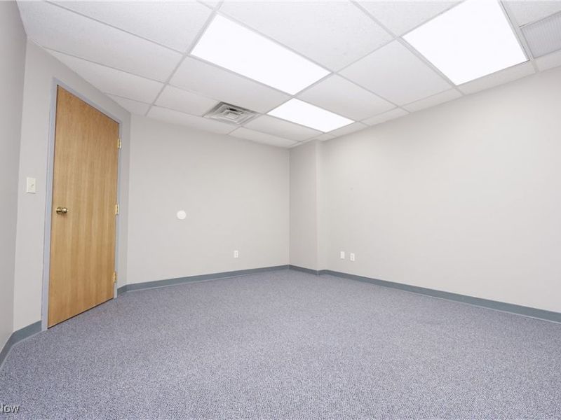 75-77 Milford Drive, Hudson, OH 44236 Photo 10