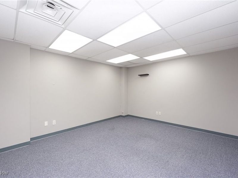 75-77 Milford Drive, Hudson, OH 44236 Photo 11