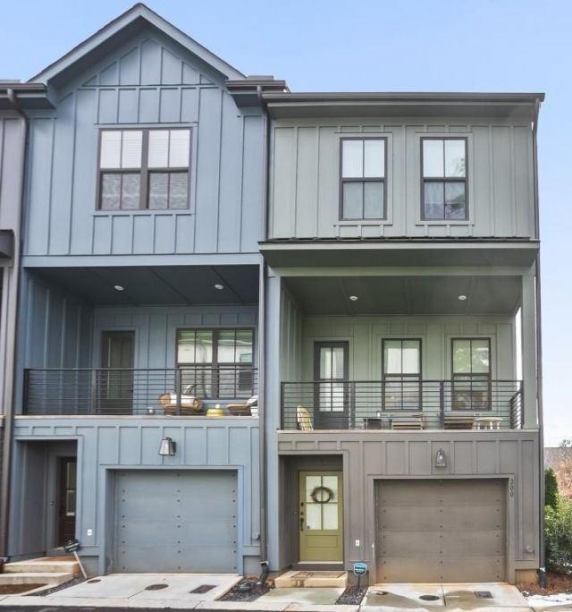 200 Chestnut Circle, Atlanta, GA 30342 Main Photo