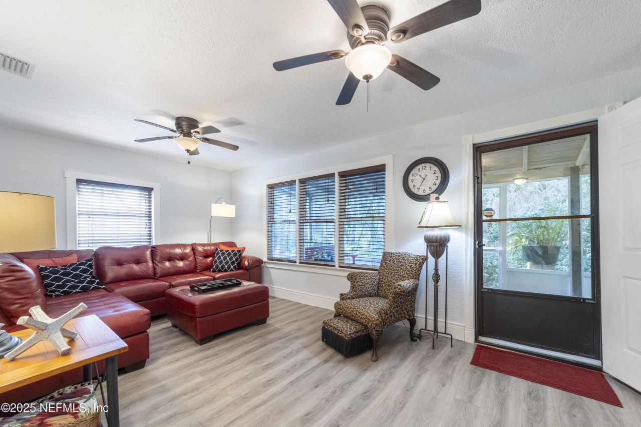 942 State Rd 20, Interlachen, FL 32148 Photo