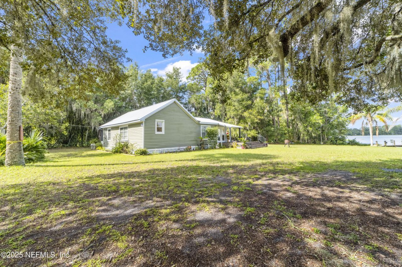 942 State Rd 20, Interlachen, FL 32148 Photo