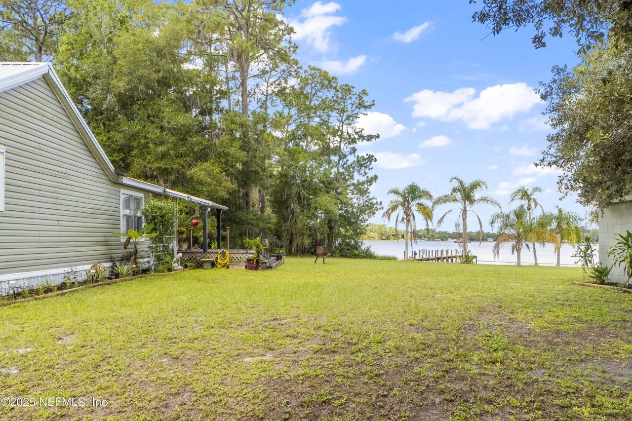 942 State Rd 20, Interlachen, FL 32148 Photo